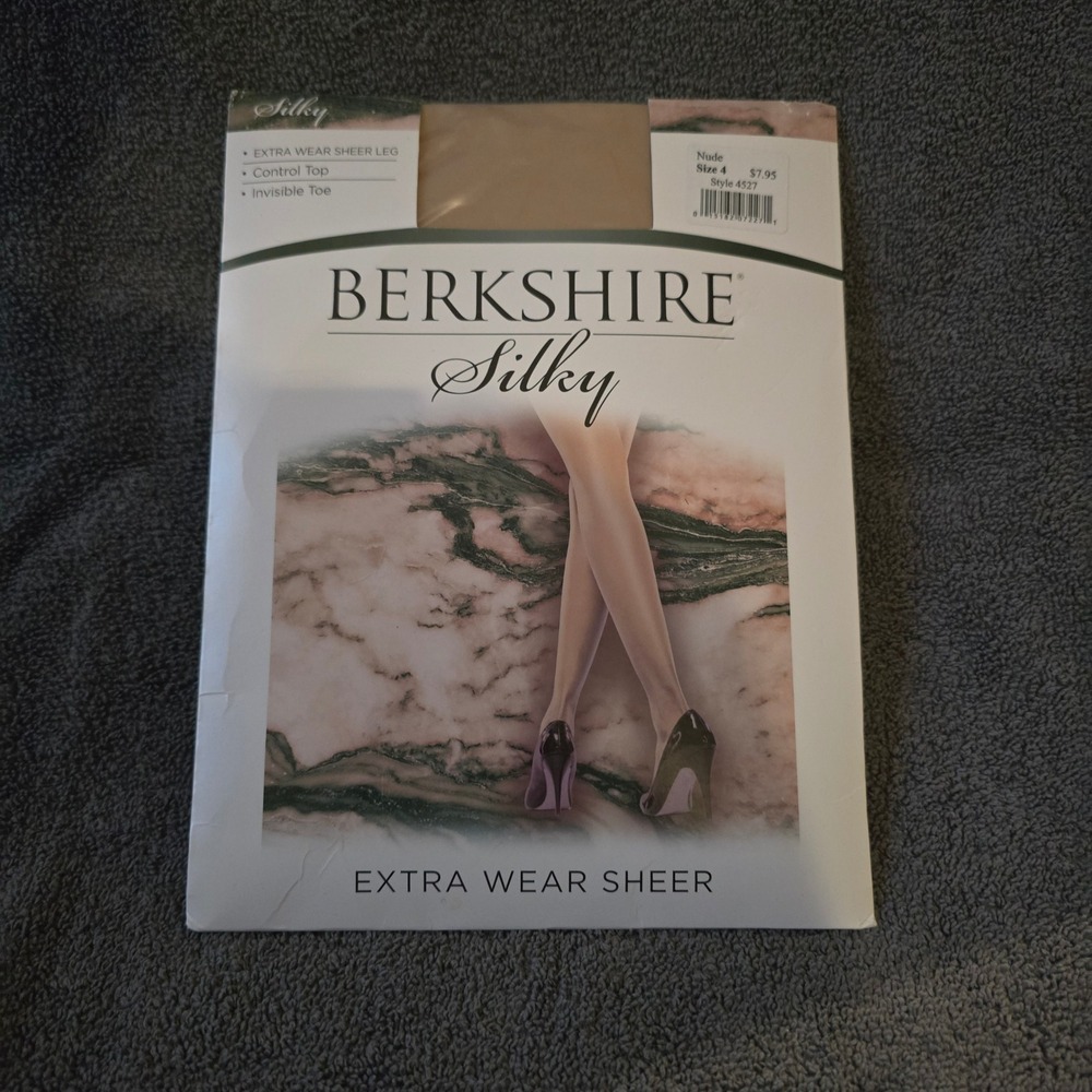 Berkshire Hosiery Size 4 Pantyhose Womens Nude Silky Wear Sheer 4527 Tights